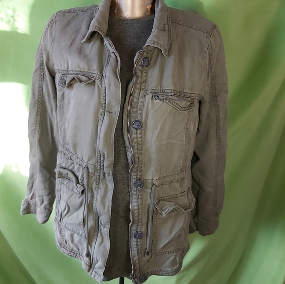 Thread & Supply 100% Lyocell Military Green Cargo Jacket Size Small - Picture 7 of 11